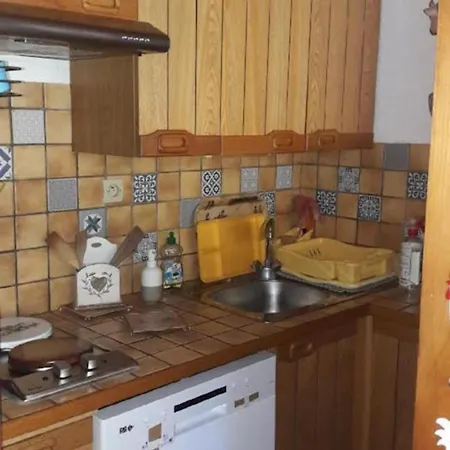 Les Silenes Apartment